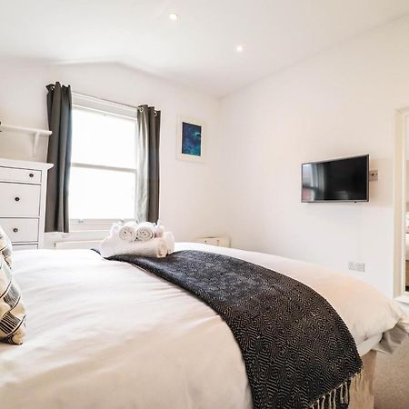 Modern & Spacious 1 Bedroom Clapham Junction Flat Londýn Exteriér fotografie