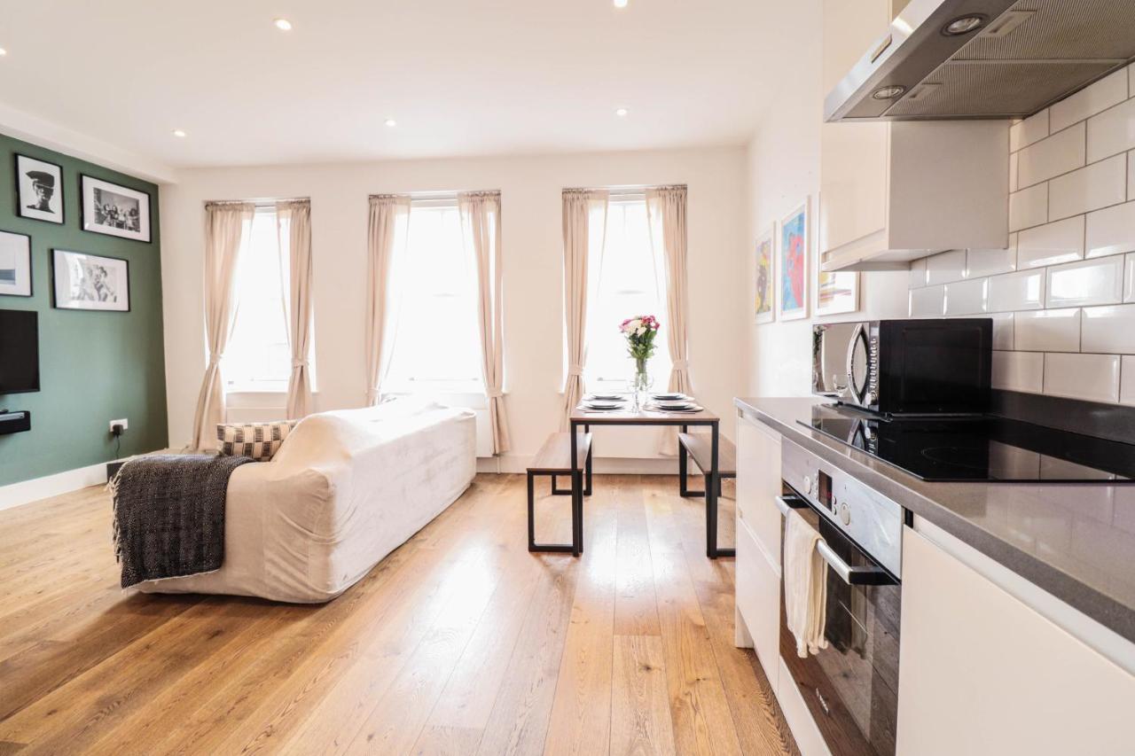 Modern & Spacious 1 Bedroom Clapham Junction Flat Londýn Exteriér fotografie